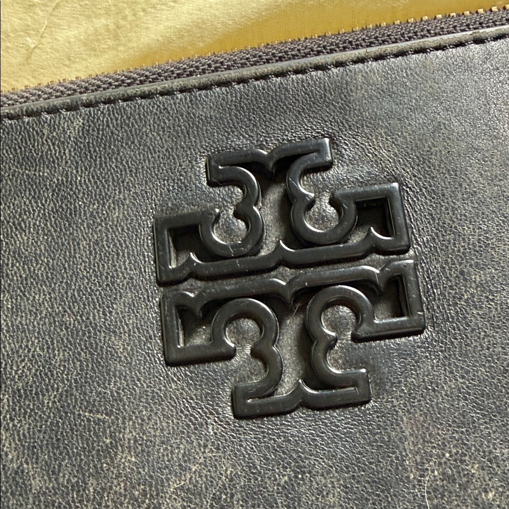 Tory Burch Black Leather Wristlet - Picture 3 of 7